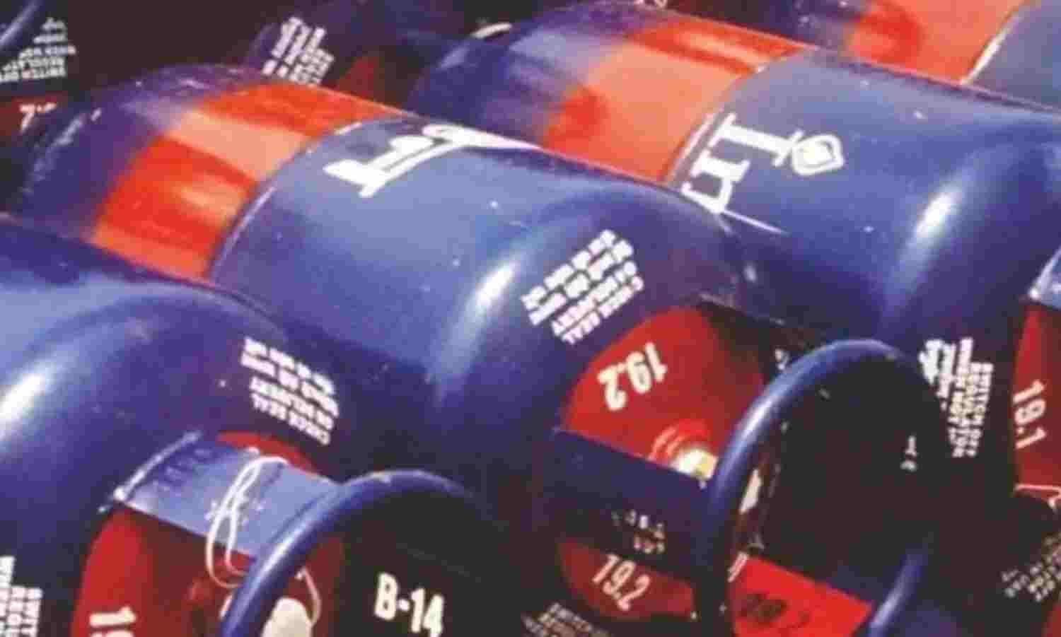 सरकार ने दिया महंगाई का डोज, कॉमर्शियल गैस सिलेंडर के दाम 265 रुपये बढे