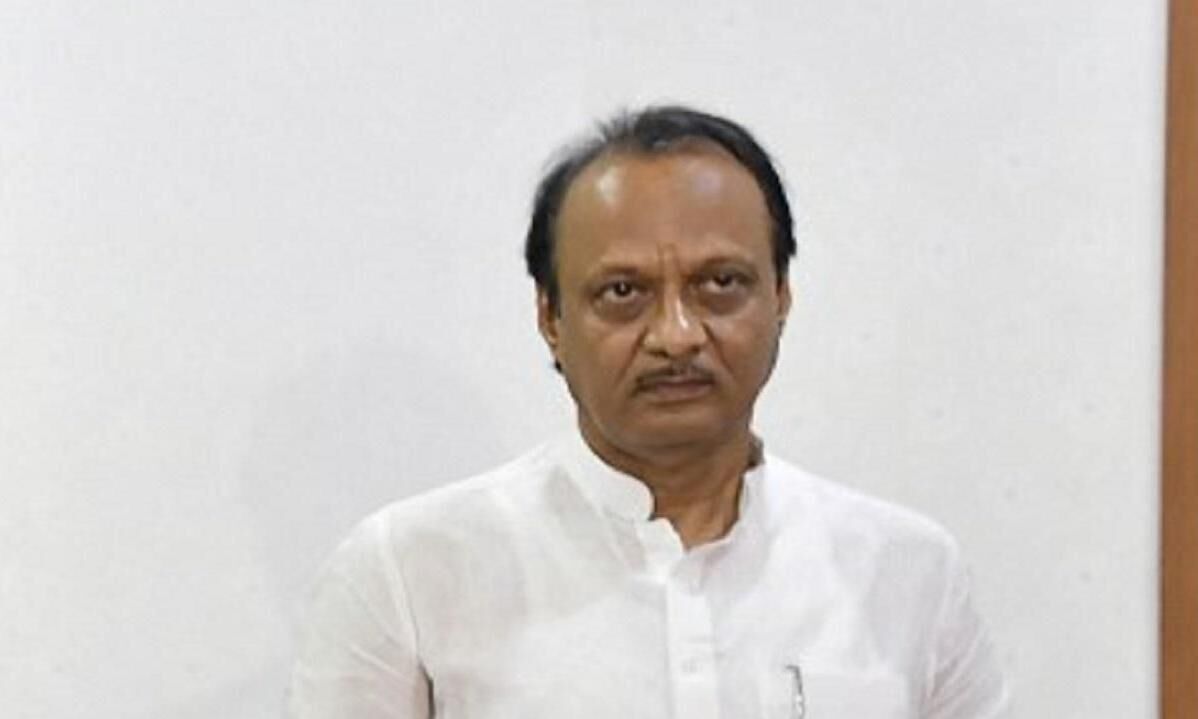 महाराष्ट्र के डिप्टी सीएम अजित पवार पर कसा शिकंजा, आयकर ने 5 बेनामी सम्पतियां जब्त की