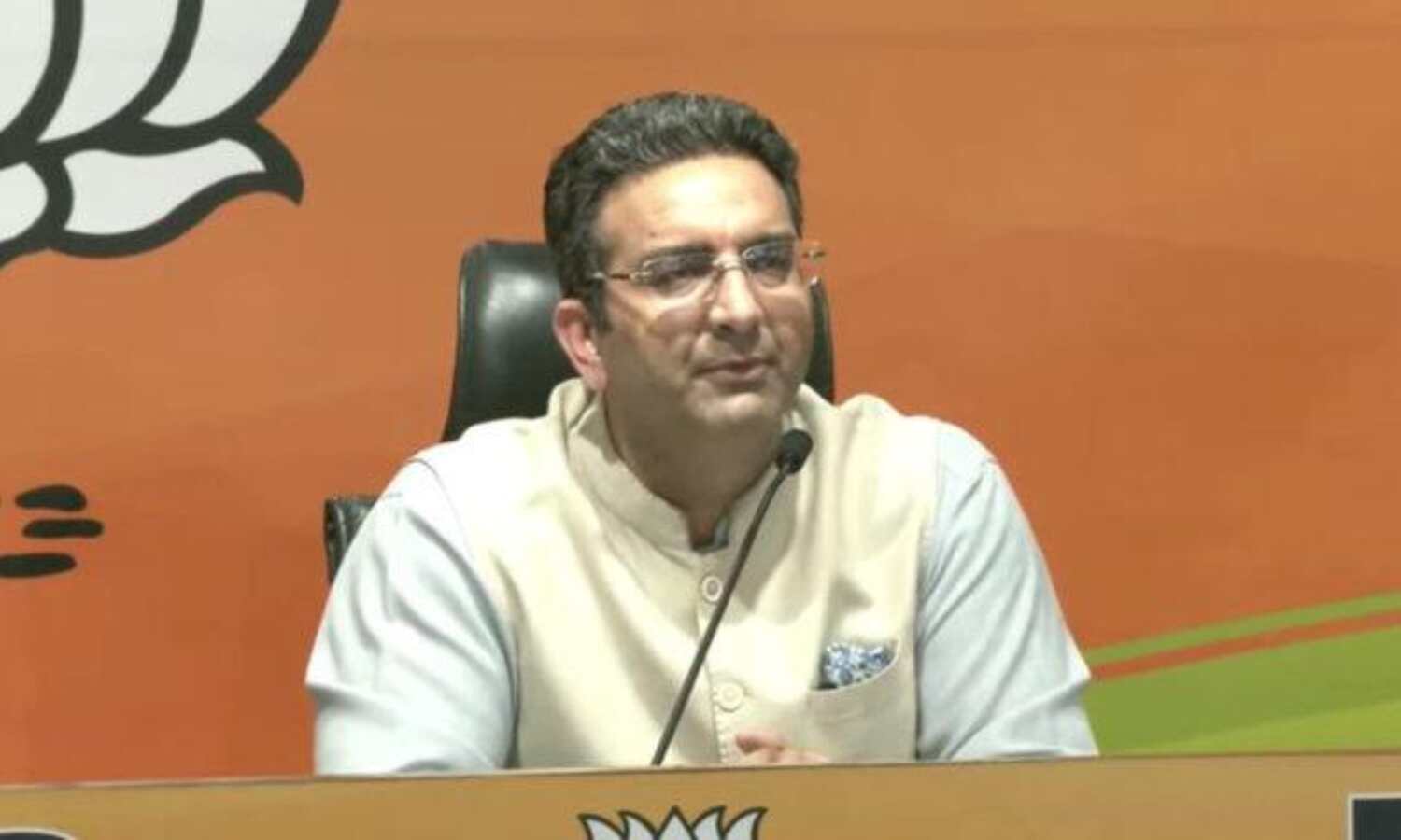 भाजपा शासित राज्य सरकारों ने जनहित में पेट्रोल-डीजल पर वैट में की कटौती: गौरव भाटिया