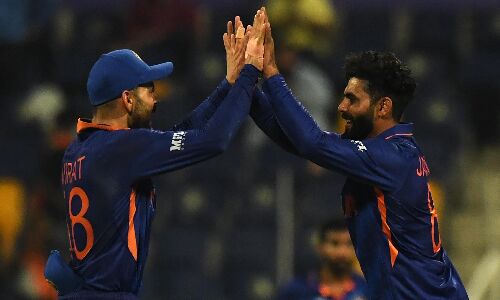 T20 वर्ल्ड कप : भारत की स्कॉटलैंड पर बड़ी जीत, 39 गेंदों में 8 विकेट से जीता मैच