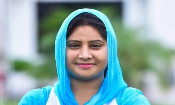 अरविंद केजरीवाल की पंजाब जीतने की ये कैसी तैयारी? विधायक रूपिन्द्र कौर ने दिया इस्तीफा अरविंद केजरीवाल की पंजाब जीतने की ये कैसी तैयारी? विधायक रूपिन्द्र कौर ने दिया इस्तीफा