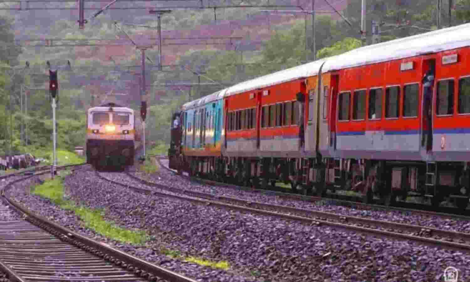 रेलवे शुरू करेगा त्योहार स्पेशल ट्रेनें, देखें शेड्यूल