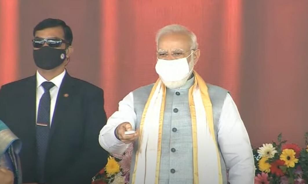 ये एक्सप्रेसवे यूपी की मजबूत होती अर्थव्यवस्था का प्रतीक है : प्रधानमंत्री