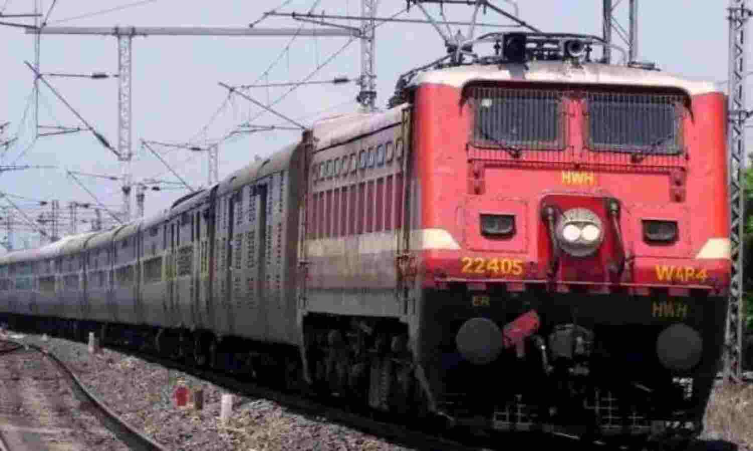 वाराणसी से लखनऊ के बीच शुरू हुई सुपरफास्ट ट्रेन, देखें शेड्यूल