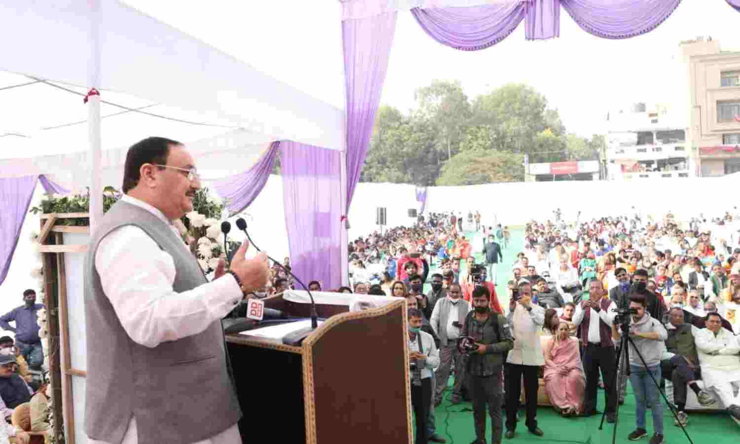 भाजपा ने कांग्रेस पर साधा निशाना, कहा- कांग्रेस ने 70 साल वोट बैंक की राजनीति की