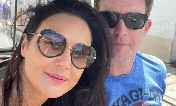 प्रीटी जिंटा के घर गुंजी किलकारी, जुड़वाँ बच्चों की बनी माँ