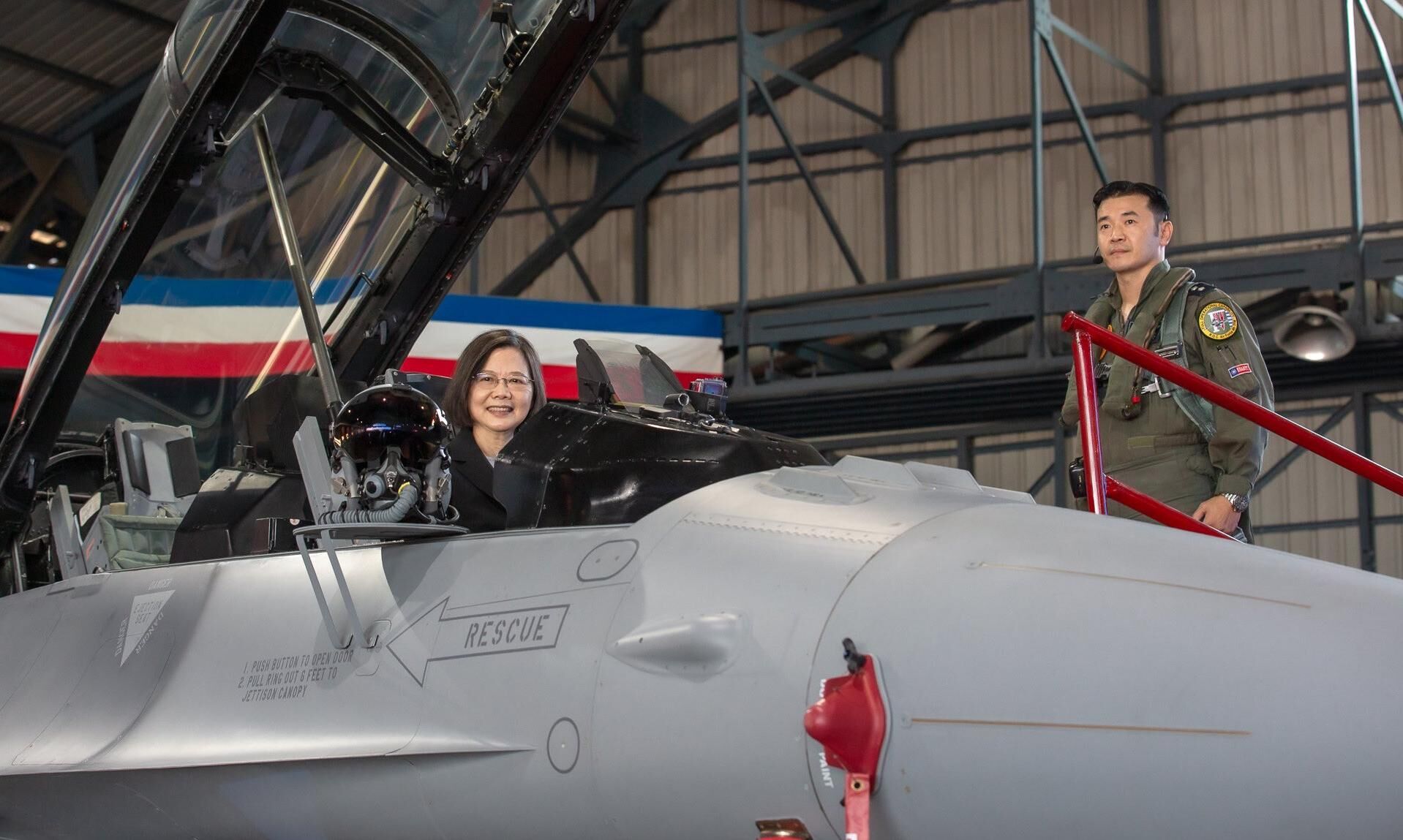 चीन की धमकियों का ताईवान पर नहीं पड़ा असर, दिखाई आंखें, तैनात किए F-16 लड़ाकू विमान