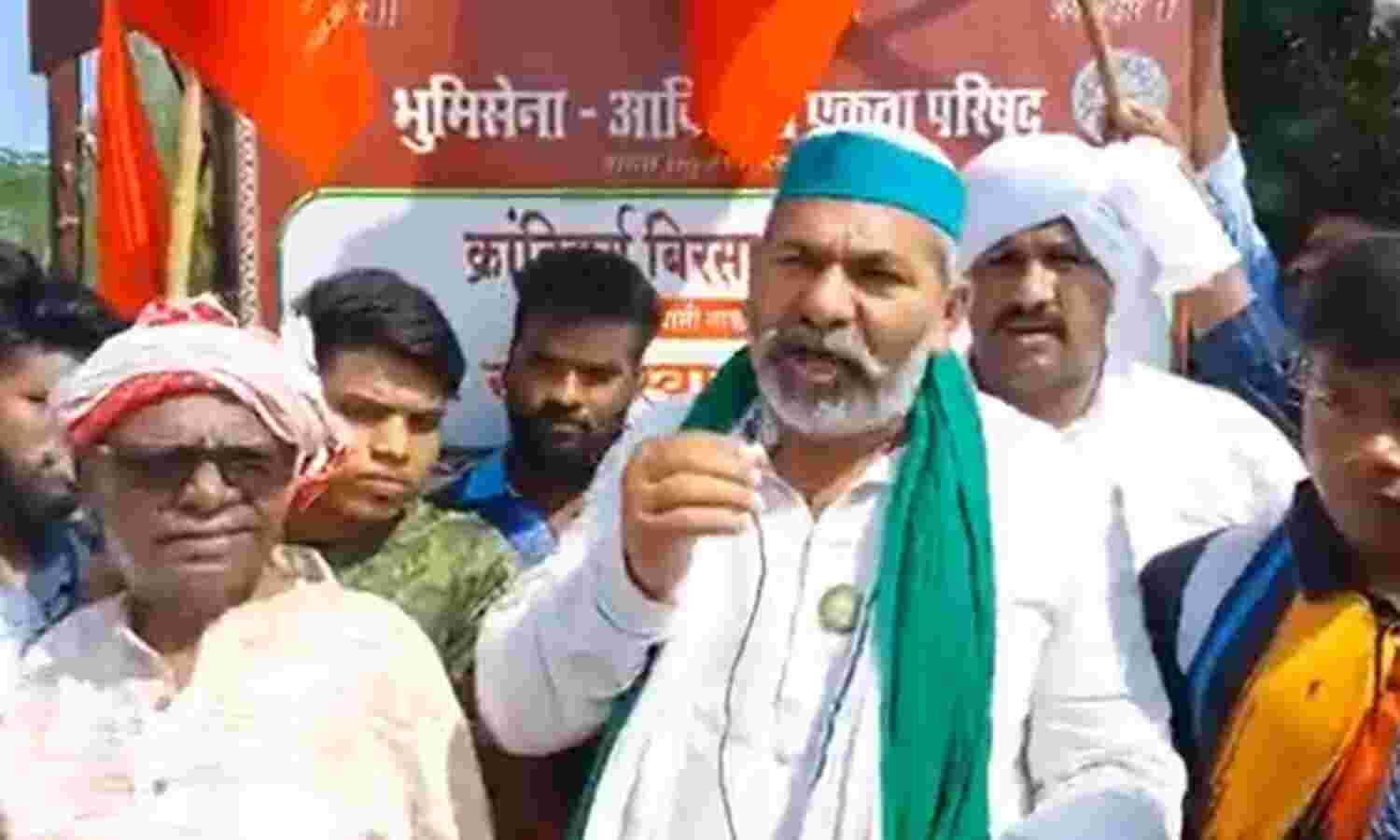 कृषि कानूनों की वापसी के बाद आंदोलन जारी रहने के संकेत, टिकैत ने कही ये..बात