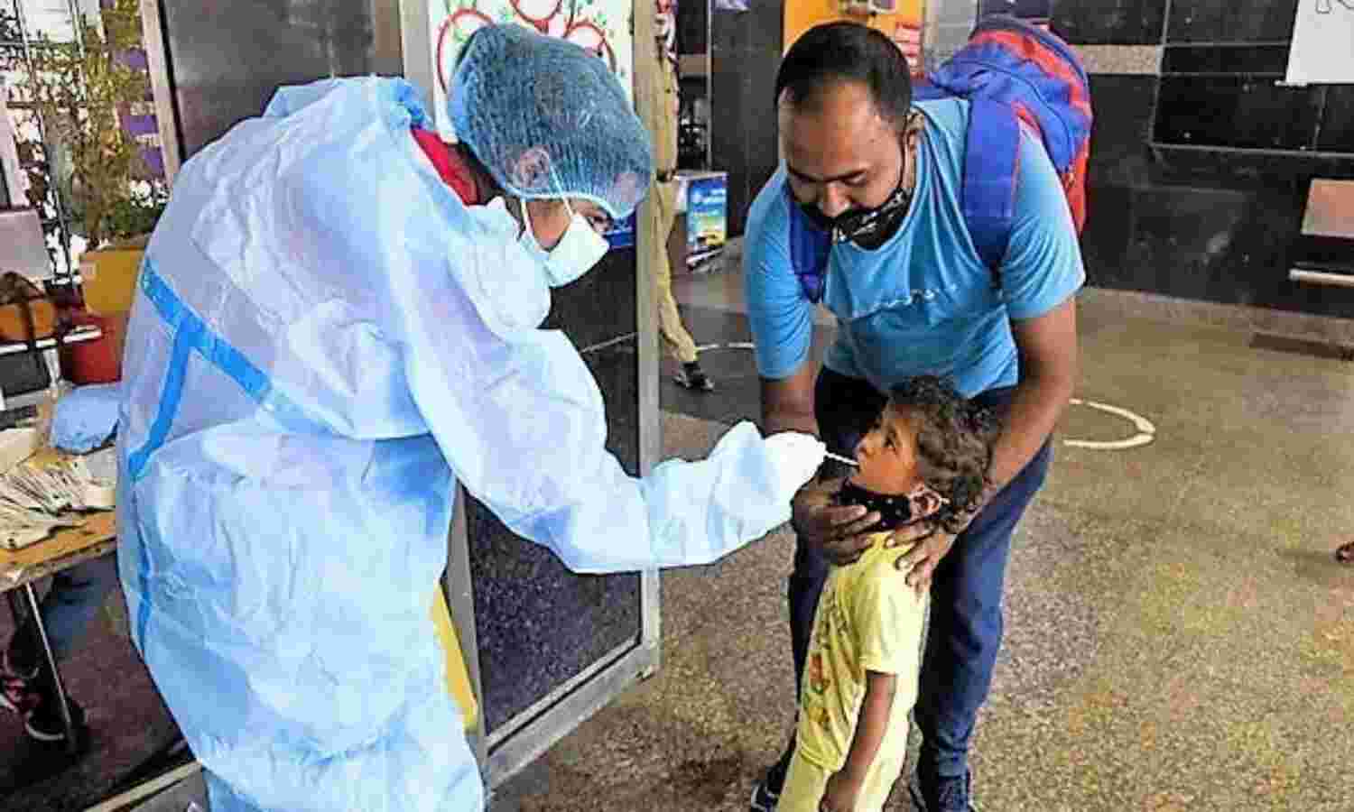 कोरोना के नए मरीजों की संख्या घटी, 24 घंटों में मिले 7579 नए संक्रमित