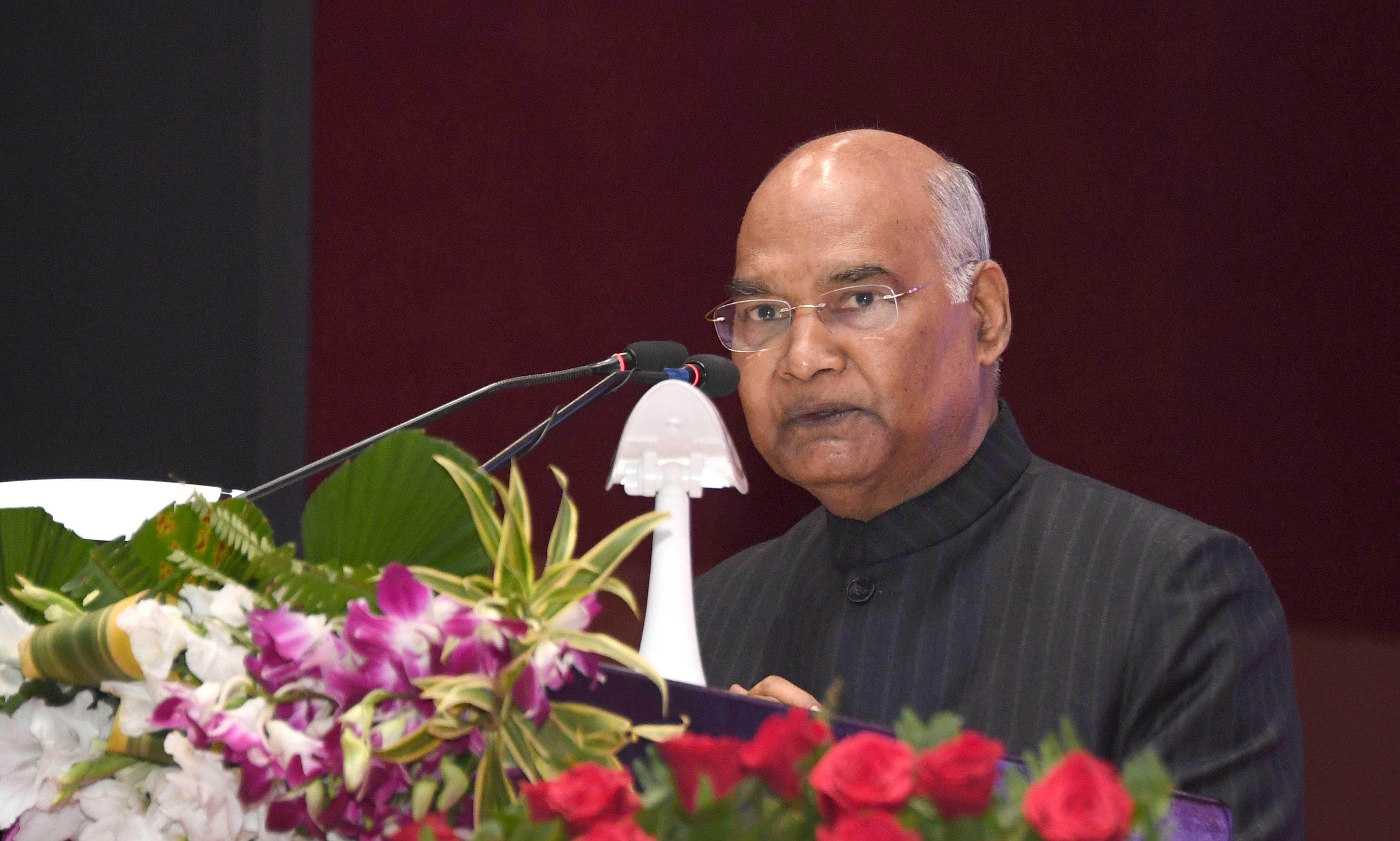 देश ने सात दशक में ही लोकतांत्रिक विकास की अद्भुत गाथा लिख दीः राष्ट्रपति