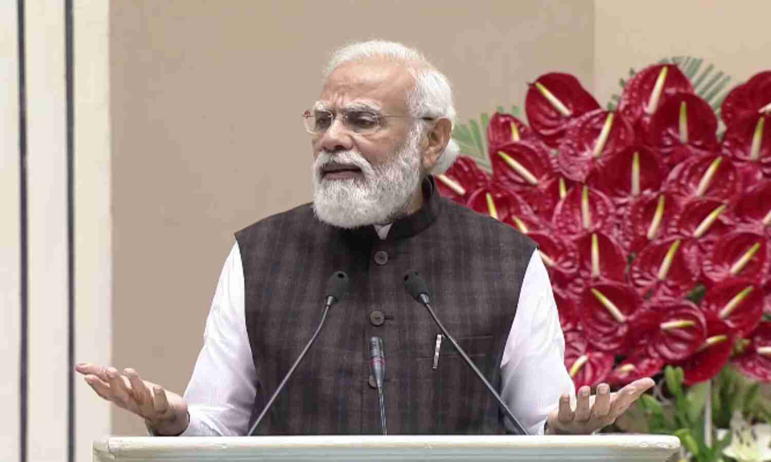 औपनिवेशिक मानसिकता के चलते विकसित देश विकासशीलों की तरक्की में रुकावट पैदा कर रहे