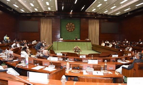 विपक्ष ने सर्वदलीय बैठक में किसानों और कोरोना पीड़ितों को मुआवजे देने का मुद्दा उठाया