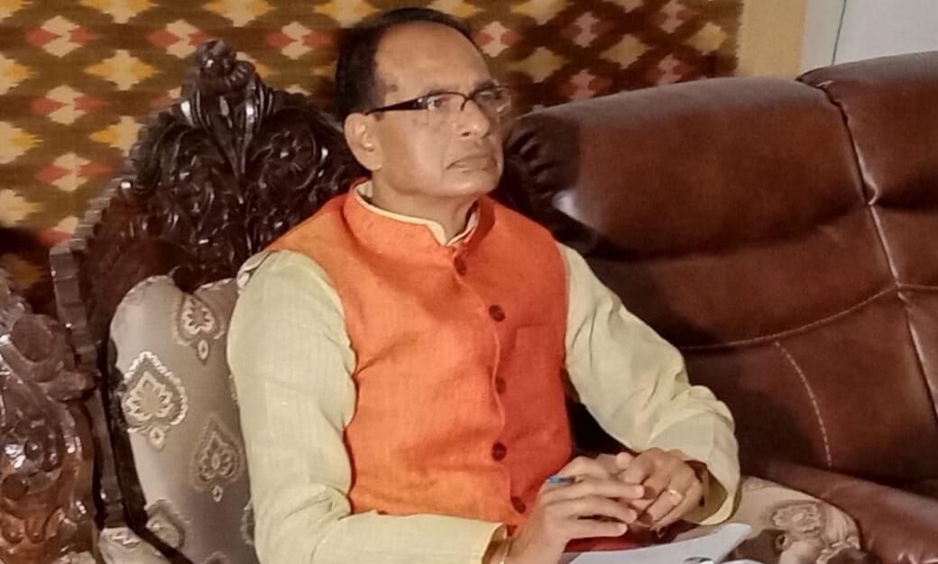 ओमीक्रॉन वेरिएंट को लेकर मप्र सरकार चिंतित, मुख्यमंत्री ने दिए अहम निर्देश