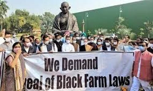 कांग्रेस, तृणमूल समेत अन्य विपक्षी दलों ने किया प्रदर्शन, ये उठाई मांग