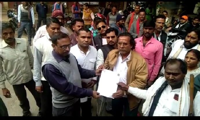 राष्ट्रीय विकलांग पार्टी ने मनाया काला दिवस, प्रदर्शन कर उठाई मांगें