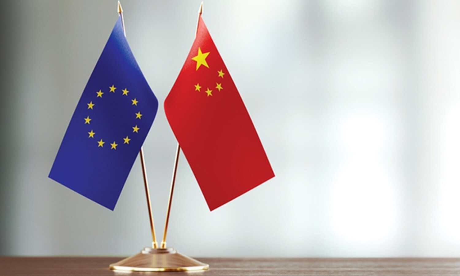 चीनी चंगुल और यूरोपीय मदद