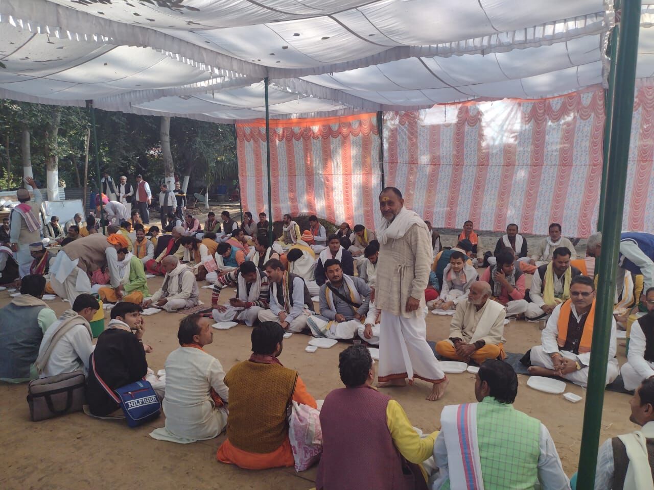 सुदामा चरित्र की कथा सुन भाव विभोर हुए श्रद्धालु