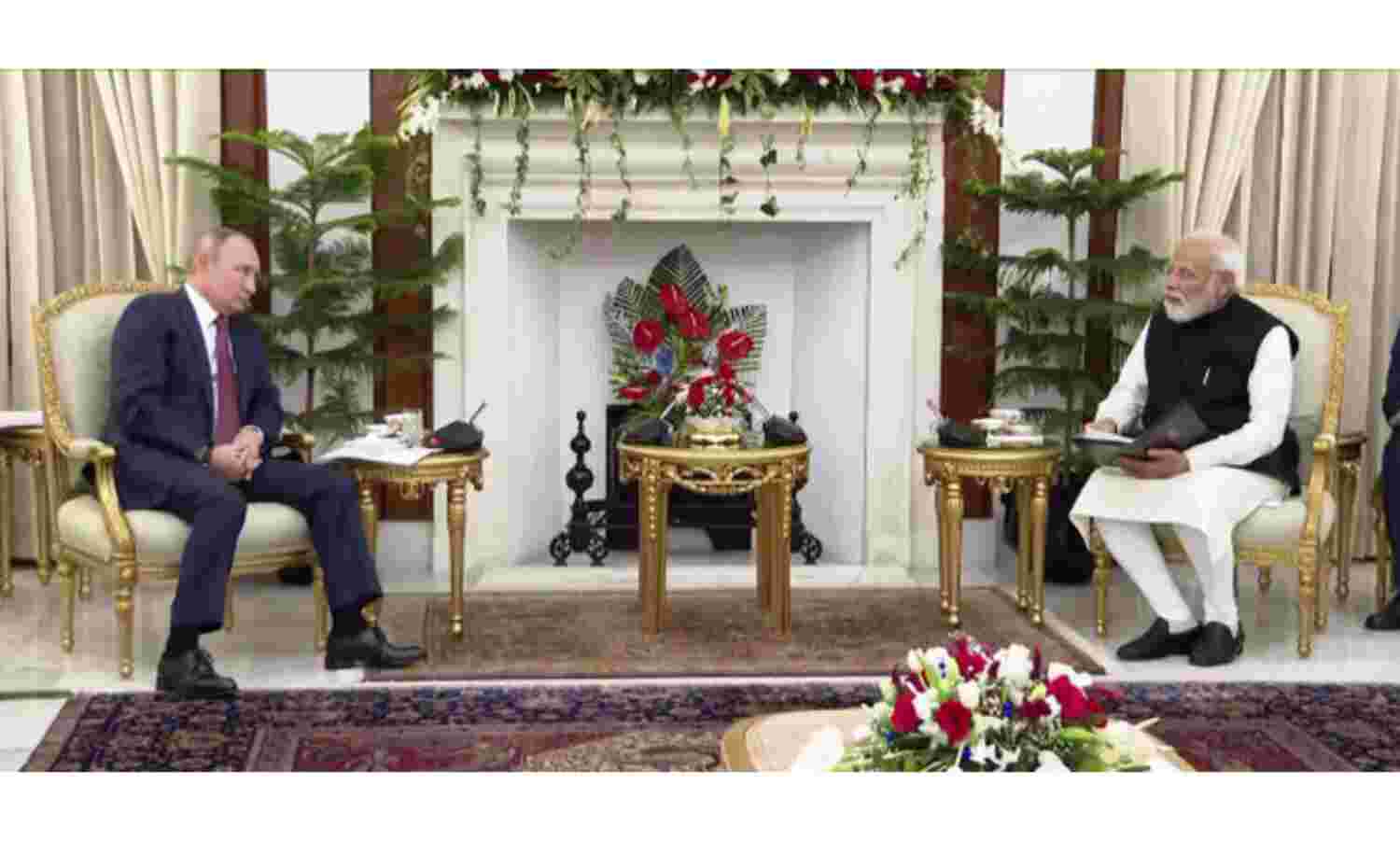 मोदी-पुतिन मुलाकात : रूसी राष्ट्रपति ने भारत को बताया महान शक्ति और सच्चा मित्र मोदी-पुतिन मुलाकात : रूसी राष्ट्रपति ने भारत को बताया महान शक्ति और सच्चा मित्र