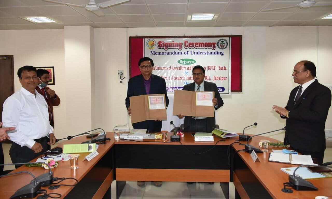 बुंदेलखंड की जलवायु वानिकी एवं कृषि वानिकी के लिये महत्वपूर्ण : कुलपति