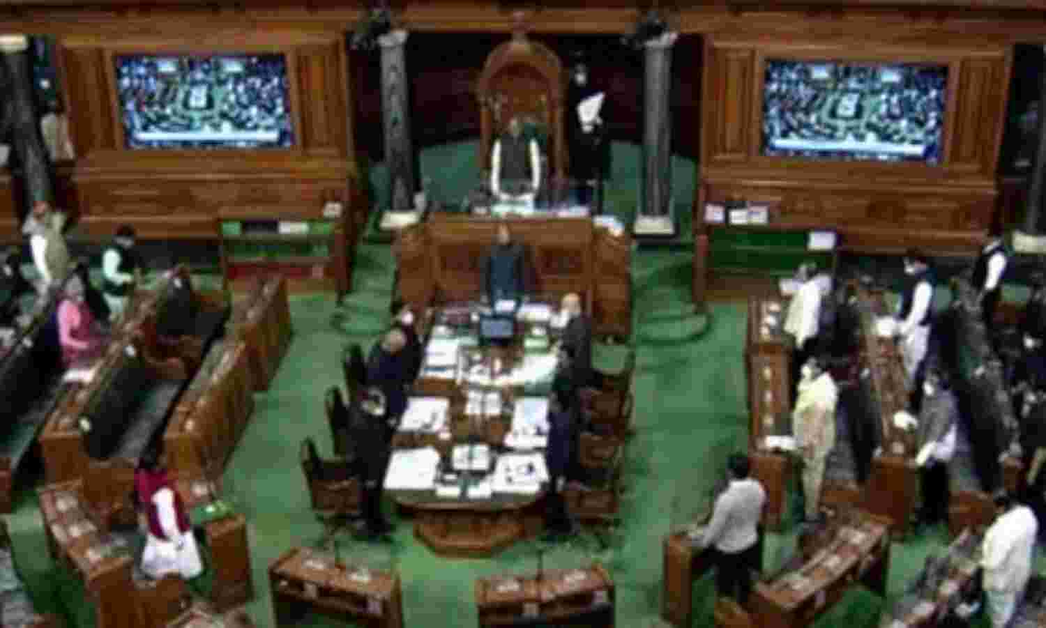 लोकसभा में सांसदों ने दोहराया देश की एकता, अखंडता का संकल्प, शहीदों को दी श्रद्धांजलि