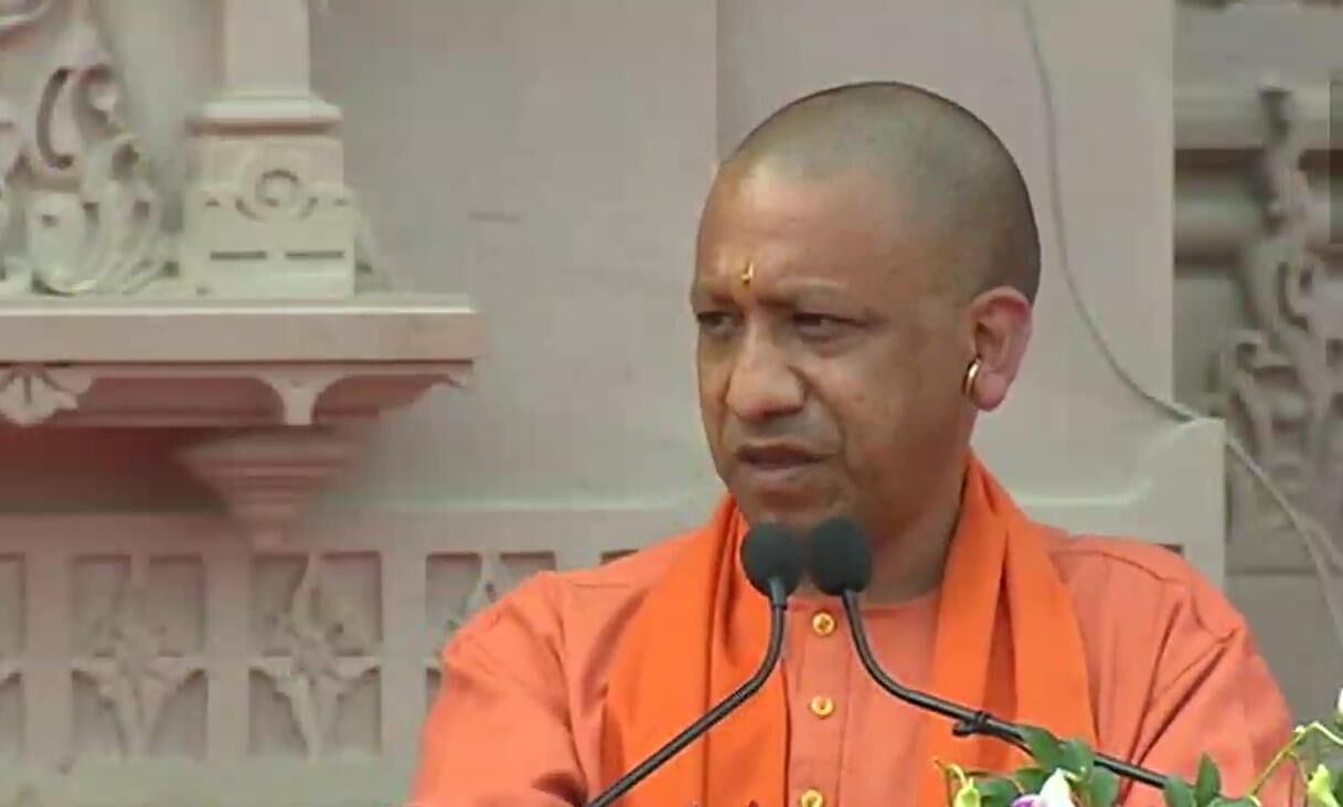 प्रधानमंत्री मोदी ने महात्मा गांधी का सपना साकार किया : योगी आदित्यनाथ