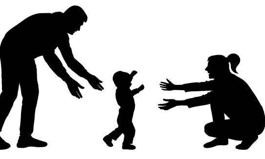 दो बातें इन्सान को भीतर-बाहर से पूरी तरह बदल देती हैं, माँ बाप बनना और उन्हें खोना