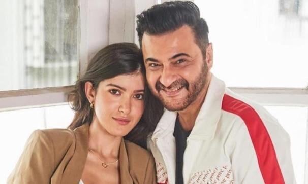 संजय कपूर की बेटी शनाया हुई कोरोना संक्रमित, हुई क्वारंटाइन