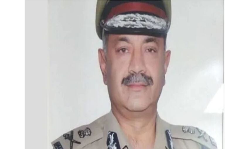 पंजाब में मध्यरात्रि बदले DGP,  सिद्धार्थ चट्टोपाध्याय को मिली जिम्मेदारी