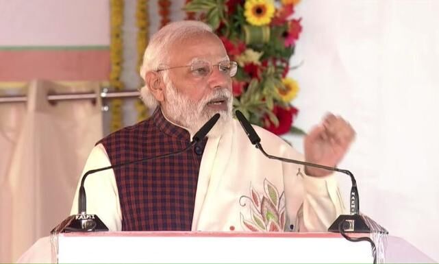 प्रधानमंत्री ने गंगा एक्सप्रेस वे का किया शिलान्यास, उप्र के इन जिलों को होगा लाभ प्रधानमंत्री ने गंगा एक्सप्रेस वे का किया शिलान्यास, उप्र के इन जिलों को होगा लाभ