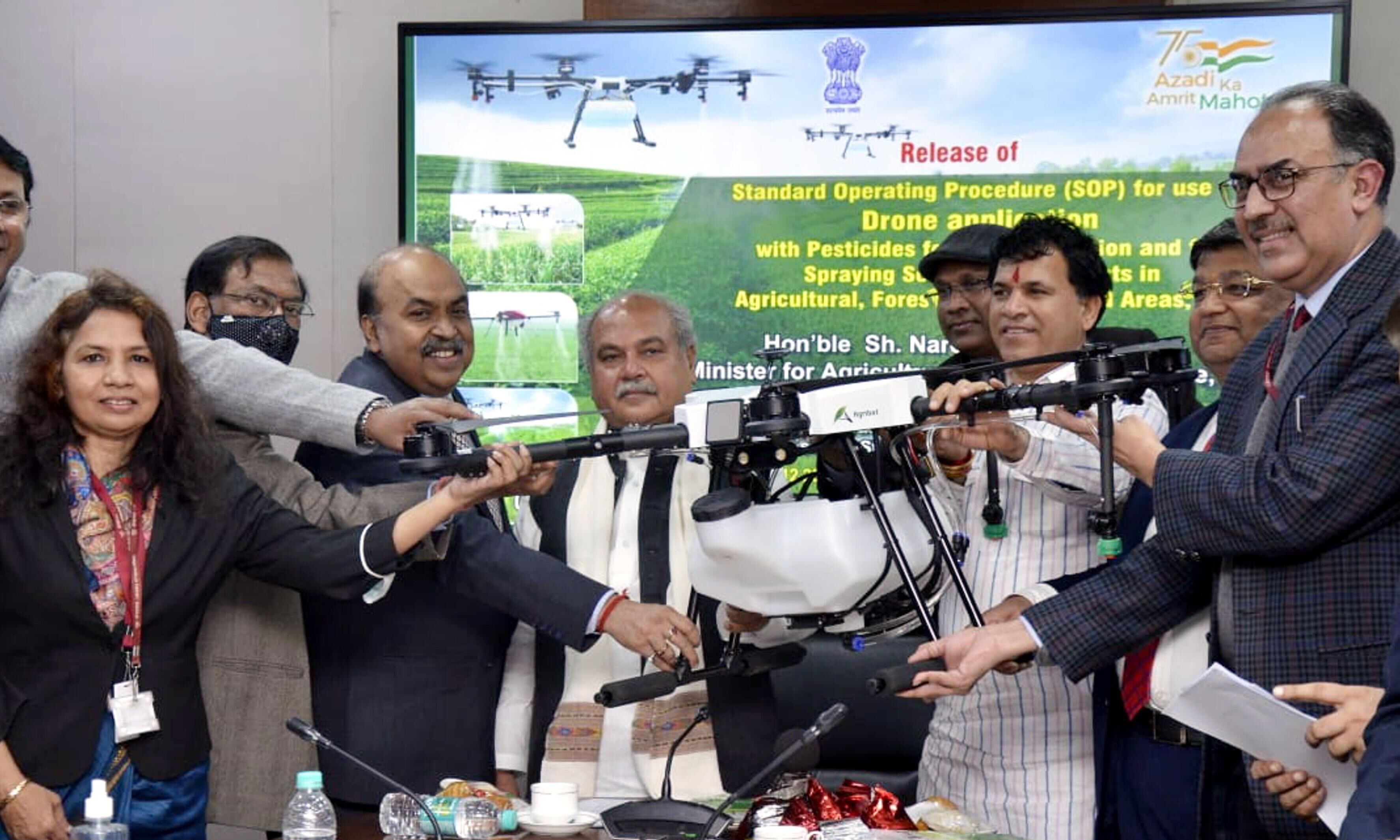 कृषि क्षेत्र में ड्रोन के उपयोग से किसानों को होगा लाभ, सरकार ने जारी SOP
