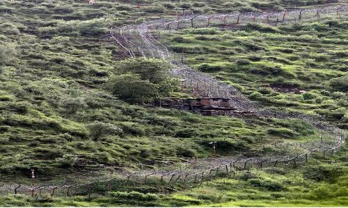 पाकिस्तान ने LOC के नजदीक शुरू किया निर्माण, भारतीय सेना ने दी चेतावनी