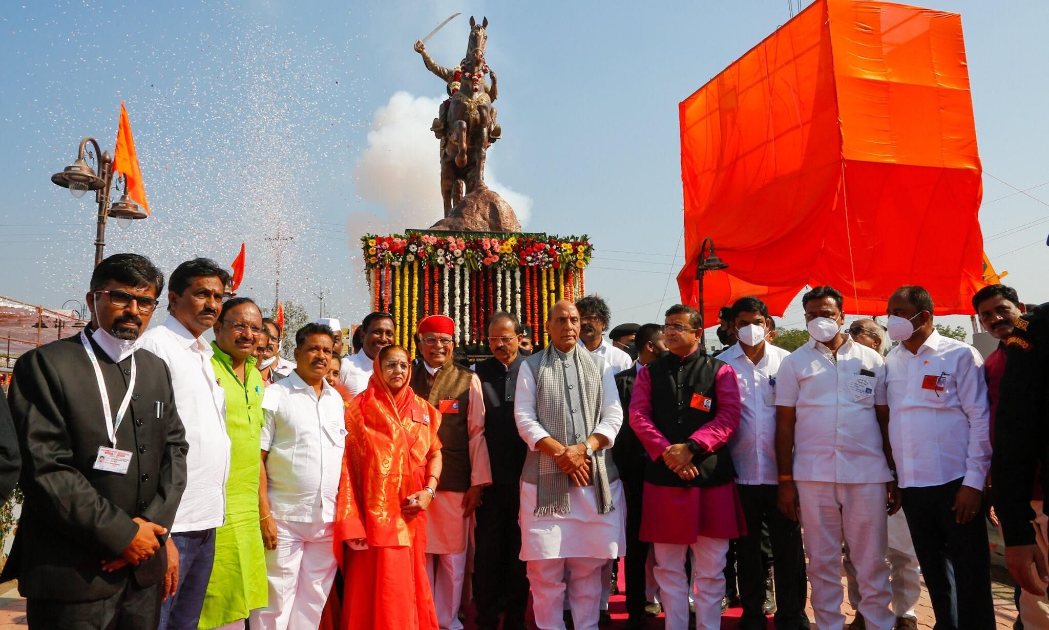 राजनाथ सिंह ने पाकिस्तान को दी चेतावनी, कहा- भारत को जो छेड़ेगा, उसे छोड़ा नहीं जाएगा