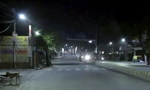 ओमिक्रोन का खौफ : उप्र में नाईट कर्फ्यू, रात 11 से सुबह 5 बजे तक रहेगी पाबंदियां