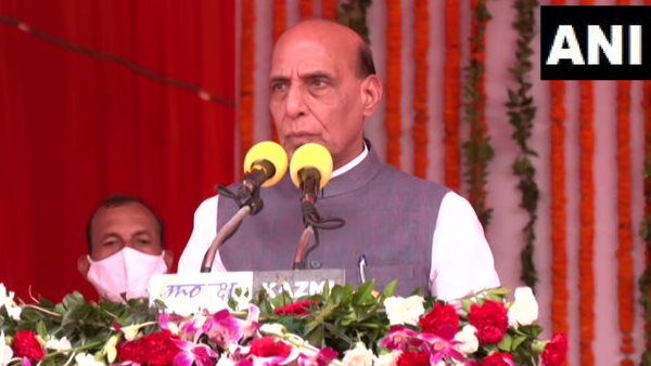 भारत दुश्मन के घर में भी घुसकर सबक सिखाने की ताकत रखता है : राजनाथ सिंह