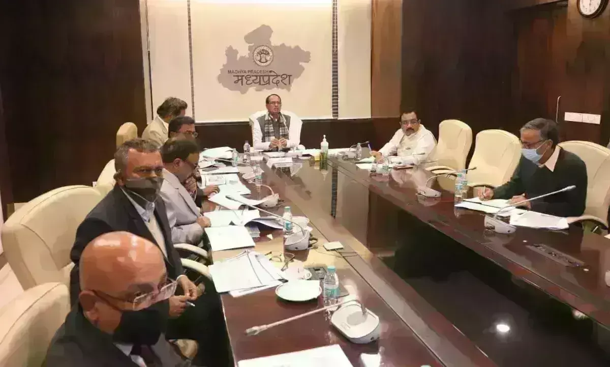 ओमिक्रान को लेकर मुख्यमंत्री ने जताई चिंता, सख्ती और लॉकडाउन को लेकर कही ये..बात