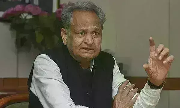 राजस्थान मुख्यमंत्री अशोक गहलोत दूसरी बार कोरोना संक्रमित, हुए आइसोलेट