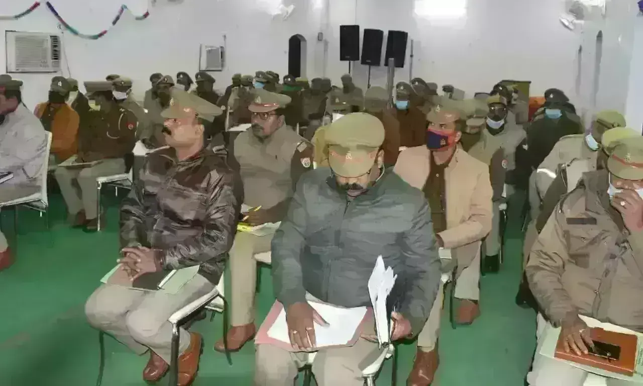 एसपी ने बैठक कर नोडल अधिकारियों को दिए कार्यवाही के निर्देश