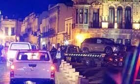 मेक्सिको में गवर्नर ऑफिस के बाहर मिले 10 शव, सभी की पीट-पीटकर हत्या