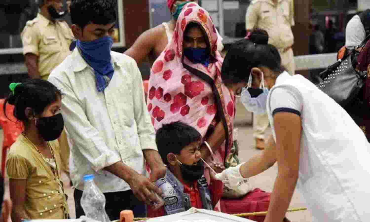 24 घंटों में 1.68 लाख से ज्यादा कोरोना के नए मरीज, ओमिक्रोन संक्रमण ने भी पकड़ी रफ्तार