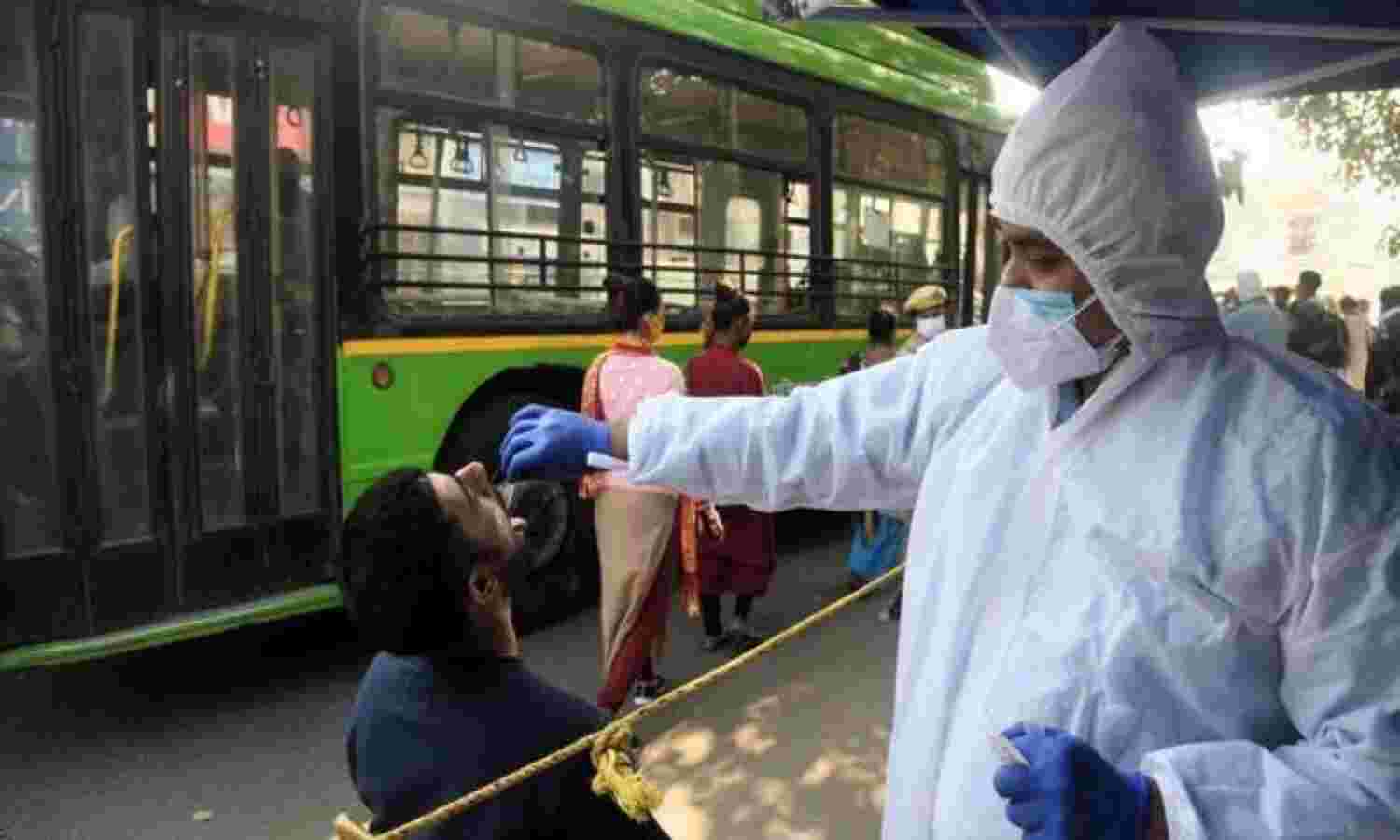 तीसरी लहर में पहली बार एक दिन में 2 लाख से अधिक मरीज मिले, 13.11 फीसदी हुई संक्रमण दर