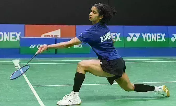 टेनिस में बड़ा उलटफेर : 20 साल की मालविका ने साइना नेहवाल को हराया