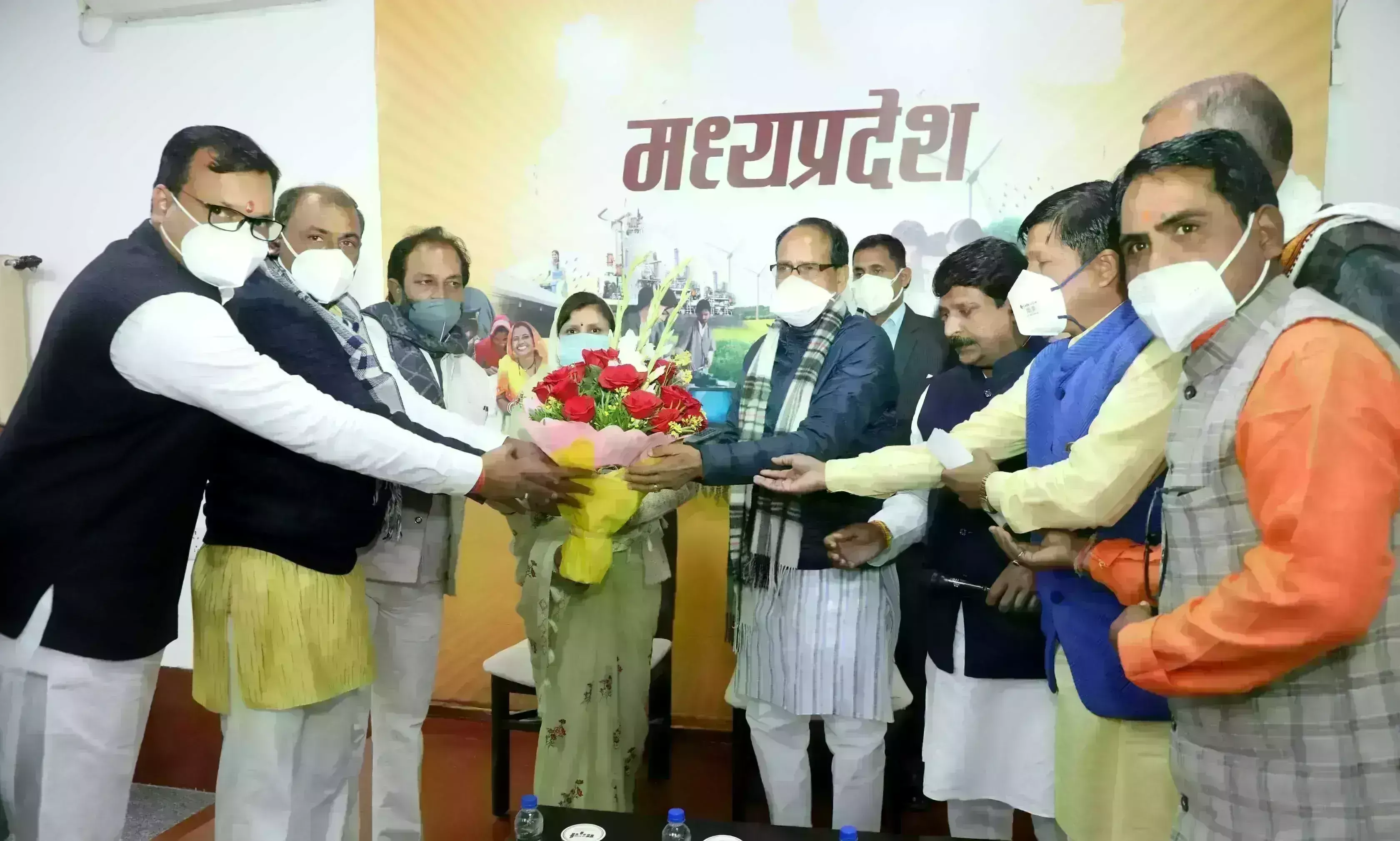 ग्राम स्तरीय क्राइसिस मैनेजमेंट ग्रुप की कोविड नियंत्रण में महत्वपूर्ण भूमिका : मुख्यमंत्री