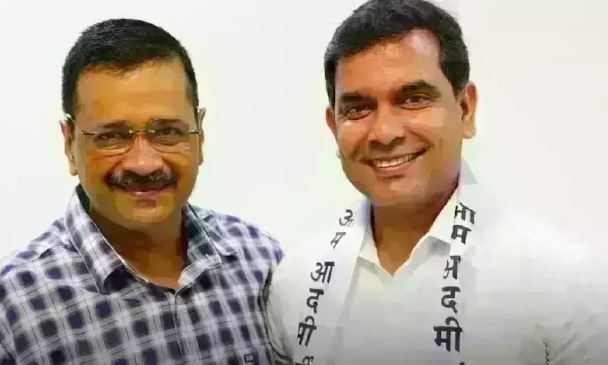आप ने गोवा में अमित पालेकर को  बनाया सीएम उम्मीदवार, अरविंद केजरीवाल ने की घोषणा