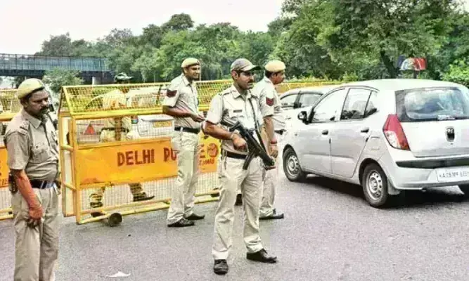 गणतंत्र दिवस के दिन दिल्ली पर हमले की आशंका, पुलिकर्मियों की छुट्टियां रद्द