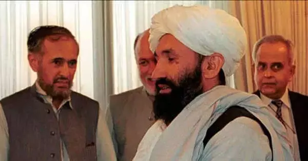 पहली बार सामने आया मुल्ला अखुंद, तालिबान शासन को मान्यता देने की अपील