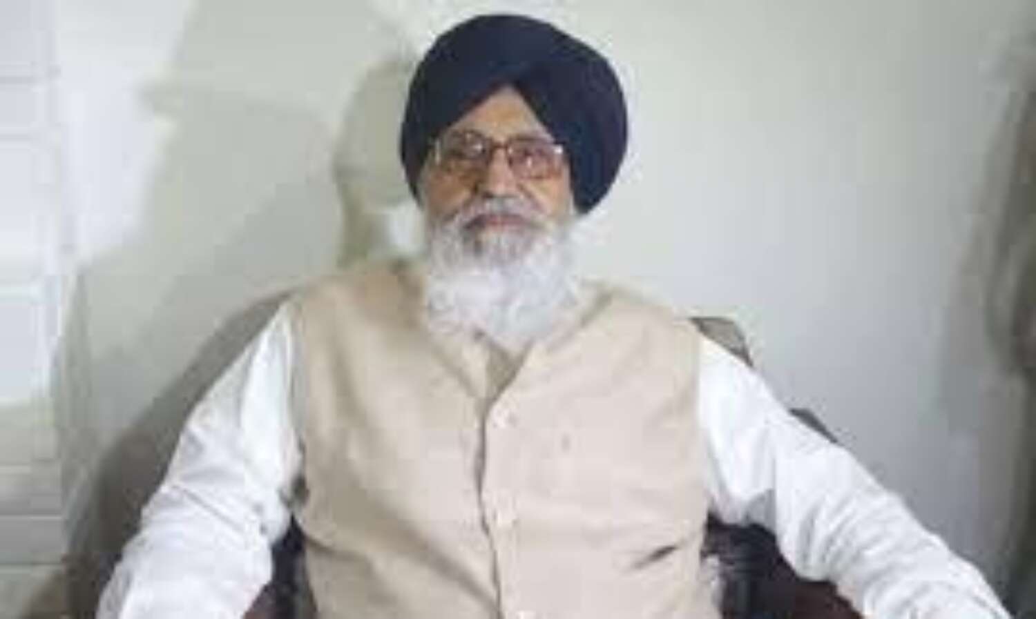 प्रकाश सिंह बादल हुए कोरोना संक्रमित, प्रधानमंत्री मोदी ने जाना हालचाल