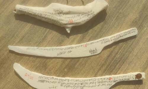 ऑपरेशन क्लीन के तहत दो तमंचा, चाकू के साथ गिरफ्तार ऑपरेशन क्लीन के तहत दो तमंचा, चाकू के साथ गिरफ्तार