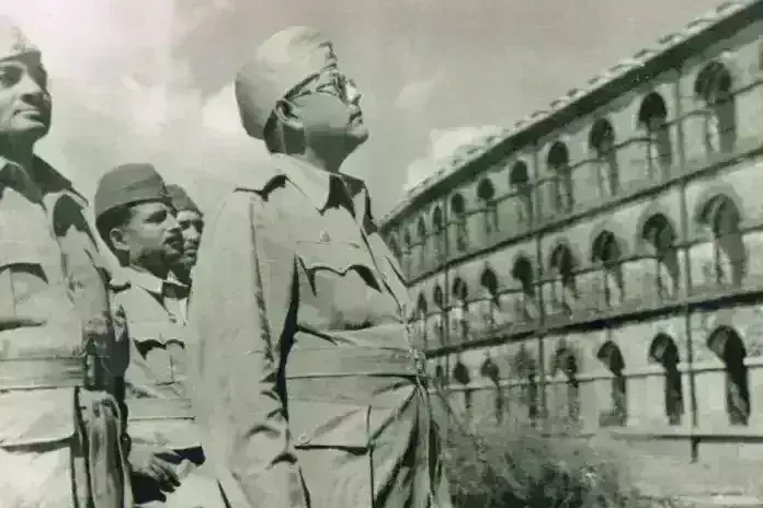 देश के असली हीरो व अजेय योद्धा नेताजी सुभाष चंद्र बोस