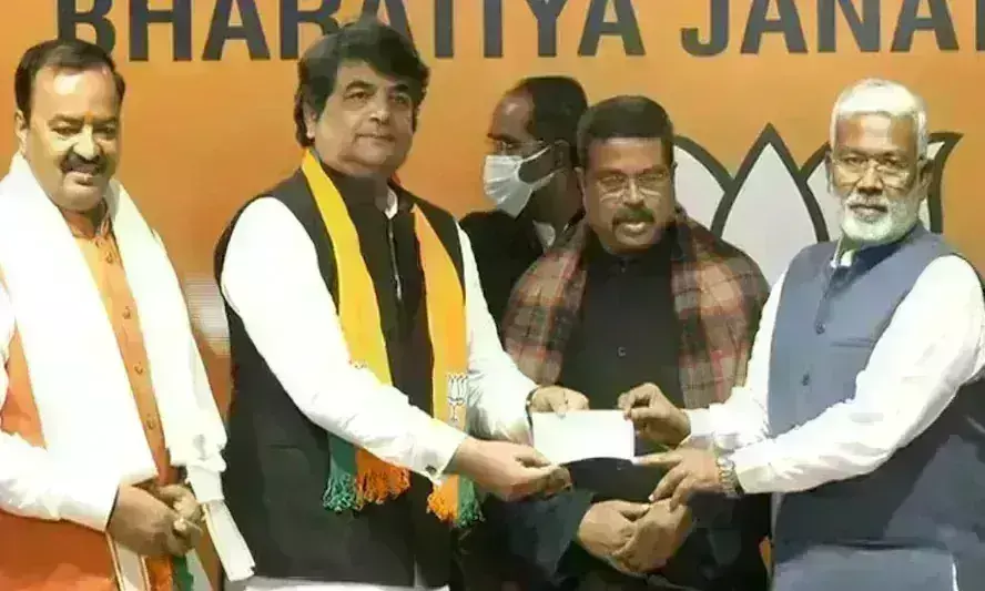 उप्र में कांग्रेस को बड़ा झटका, स्टार प्रचारक आरपीएन सिंह ने छोड़ी पार्टी, भाजपा में हुए शामिल
