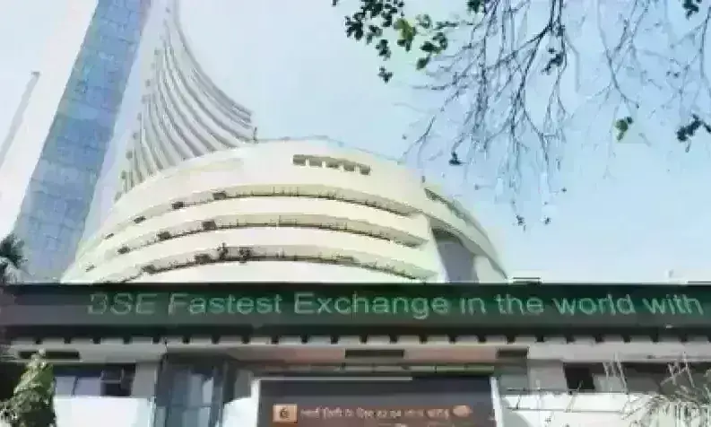 बजट से पहले शेयर बाजार में बढ़त, दोनों सूचकांक में आई उछाल